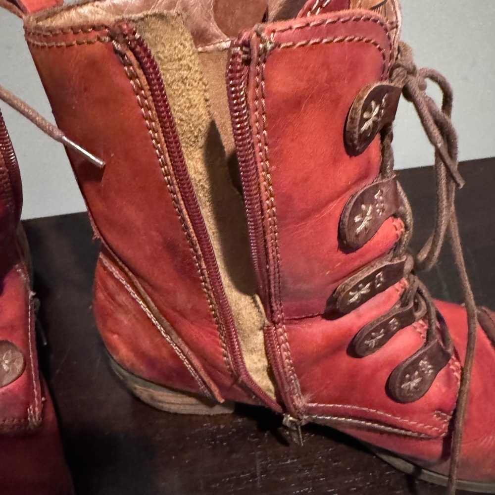 PIKOLINOS Red Leather Le Mans Boots - Picture 4 of 7